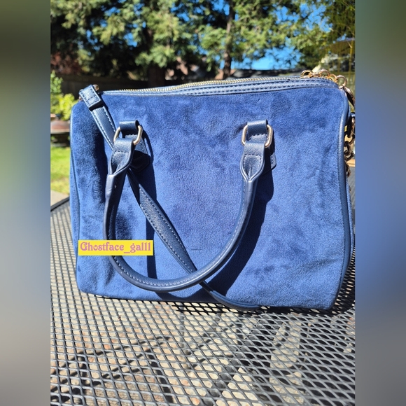 Juicy Couture Navy Suede Satchel with Pink Card Wallet - Picture 5 of 10